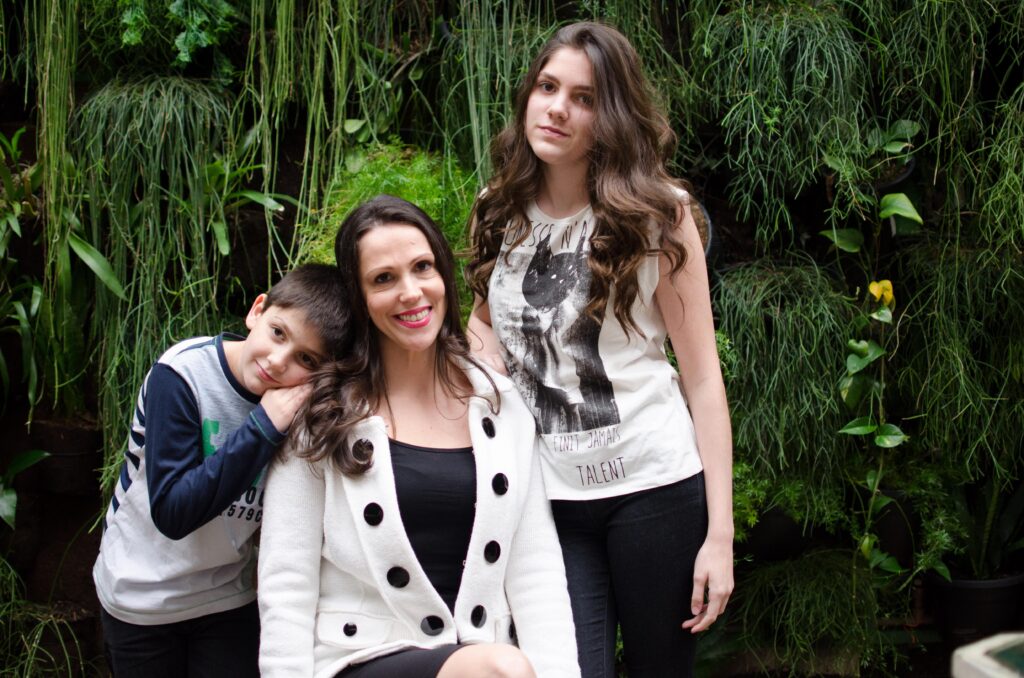 Adionara Stopassoli, mãe do Tibiko