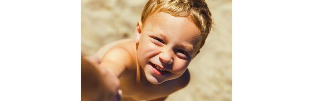 porque-algumas-pessoas-tem-o-cabelo-mais-claro-na-infancia