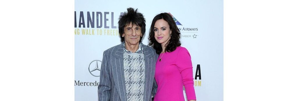 Ron Wood com sua esposa2