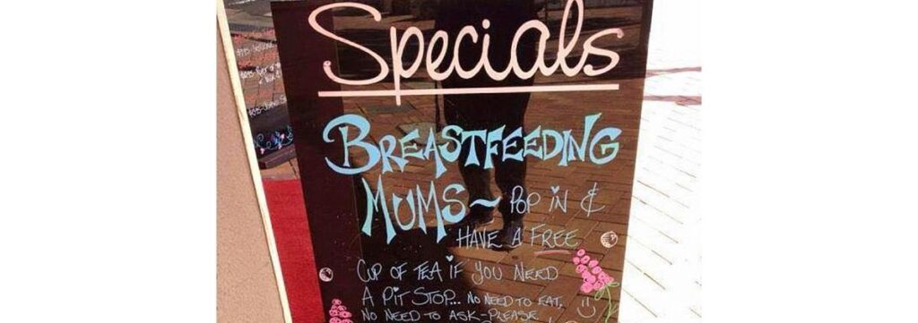 O anúncio chamando as “Mães que amamentam”