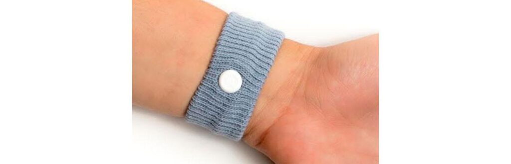 Pulseira antienjoo promete acabar com náuseas de grávidas