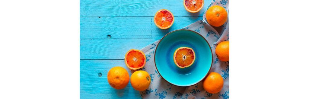 Rica em vitamina C, a laranja favorece a absorção de ferro pelo organismo