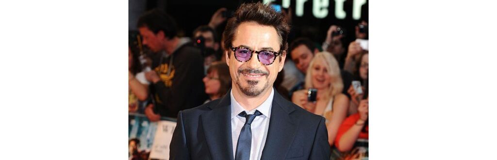 O ator Robert Downey Jr interpreta o Homem de Ferro nos filmes