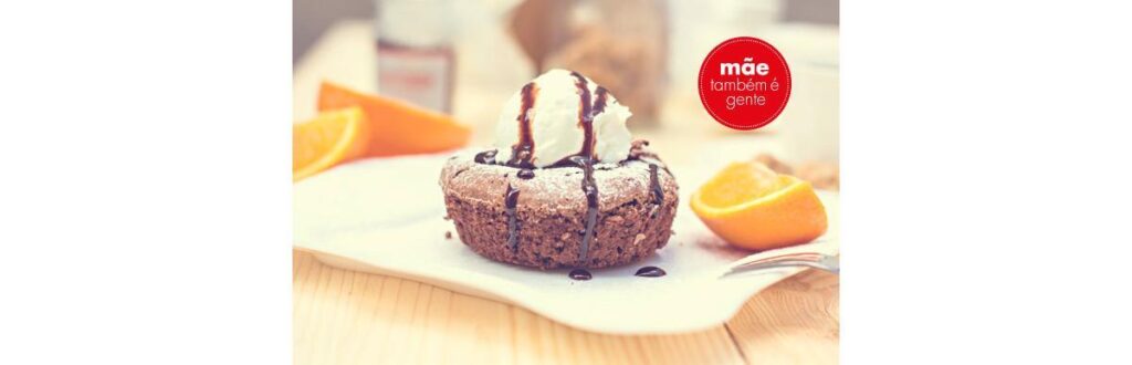 Quando todo o jantar romântico não for possível, saia para comer uma sobremesa só com o parceiro