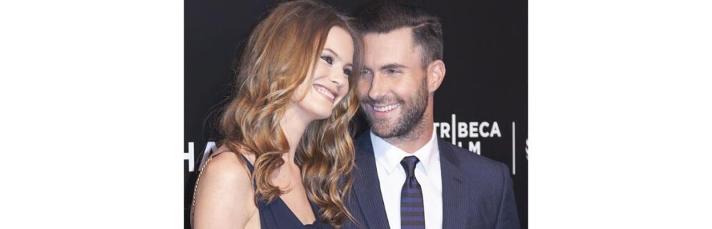 Adam Levine está casado com a modelo Behati Prinsloo há 10 meses