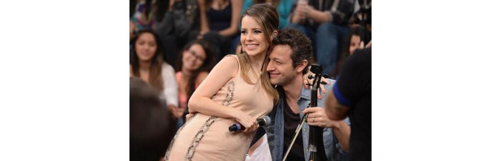 Sandy e Lucas Lima deixam o filho participar de clipe