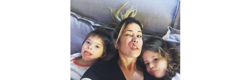 Momento preguiça com Mateus e Helena