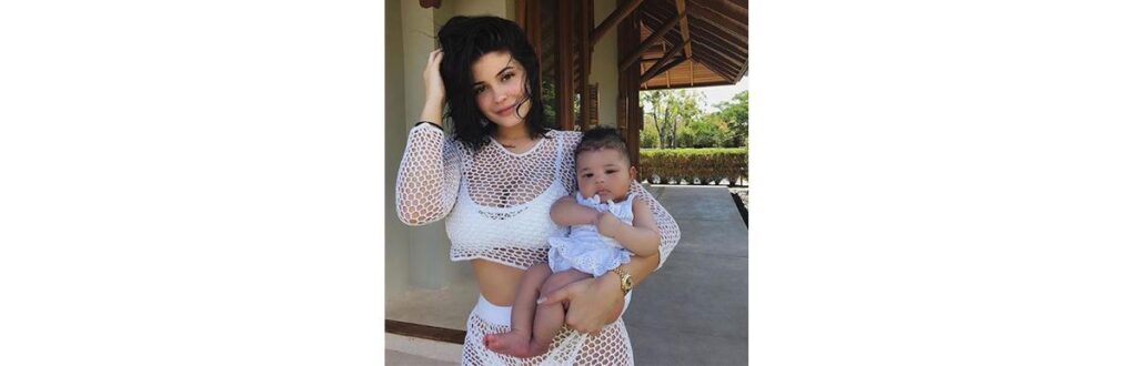 Kylie com sua filha Stormi