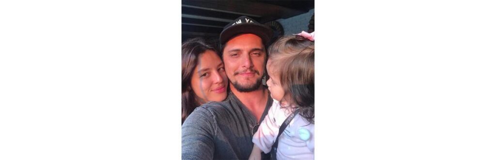 A menina é fruto do relacionamento do ator com a atriz Yanna Lavigne