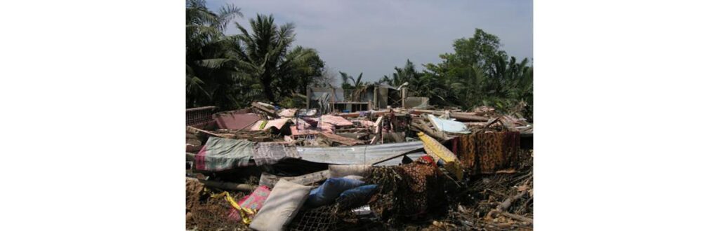 O tsunami afetou a ilha de Sulawesi