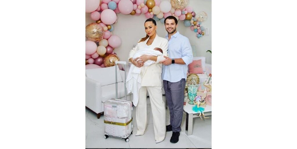 Sabrina realizou cesárea depois de 24 horas de trabalho de parto