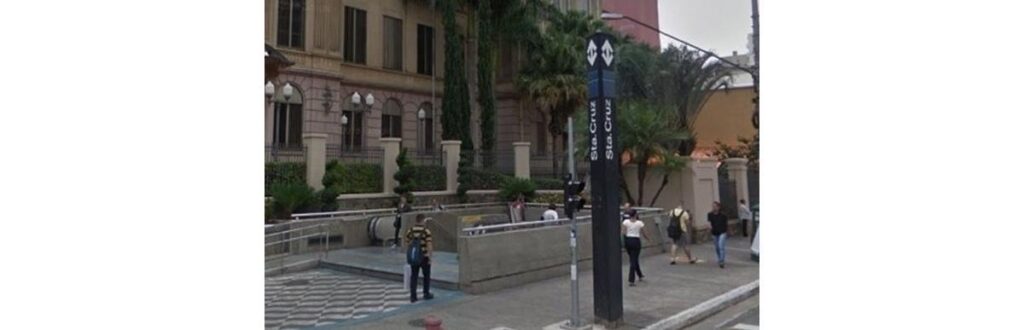 Criança é atropelada por metrô