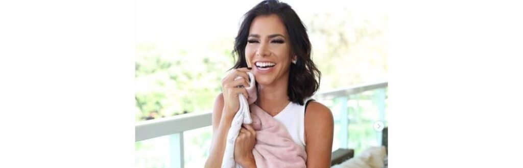 Adriana passou mal antes do aniversário da filha