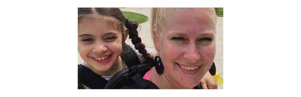 Maggie Vazquez e a professora Helma Wardenaar