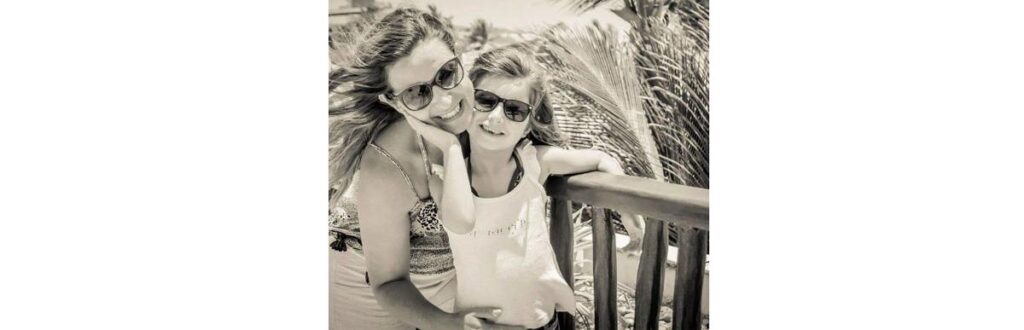 Kátia e sua promessa Luiza