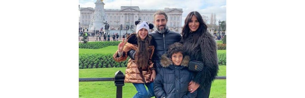 Marcos Mion e Suzana Gullo com os filhos Donatella e Stefano em Londres
