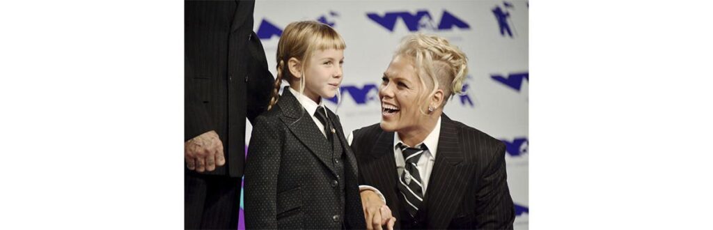 Pink é mãe de Willow w Jameson