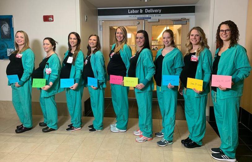 As nove enfermeiras ficaram grávidas ao mesmo tempo!