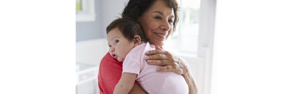 A mãe está preocupada com “fumo de terceira mão”