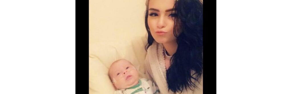 Após morte da mãe Declan fica sozinho durante dois dias