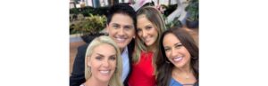 Ticiane Pinheiro com os colegas de trabalho do programa Hoje em Dia
