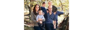 Príncipe William e Kate Middleton com os filhos George e Charlotte
