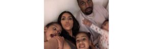 Primeira foto do quarto filho de Kim Kardashian foi publicada no Instagram da Socialite