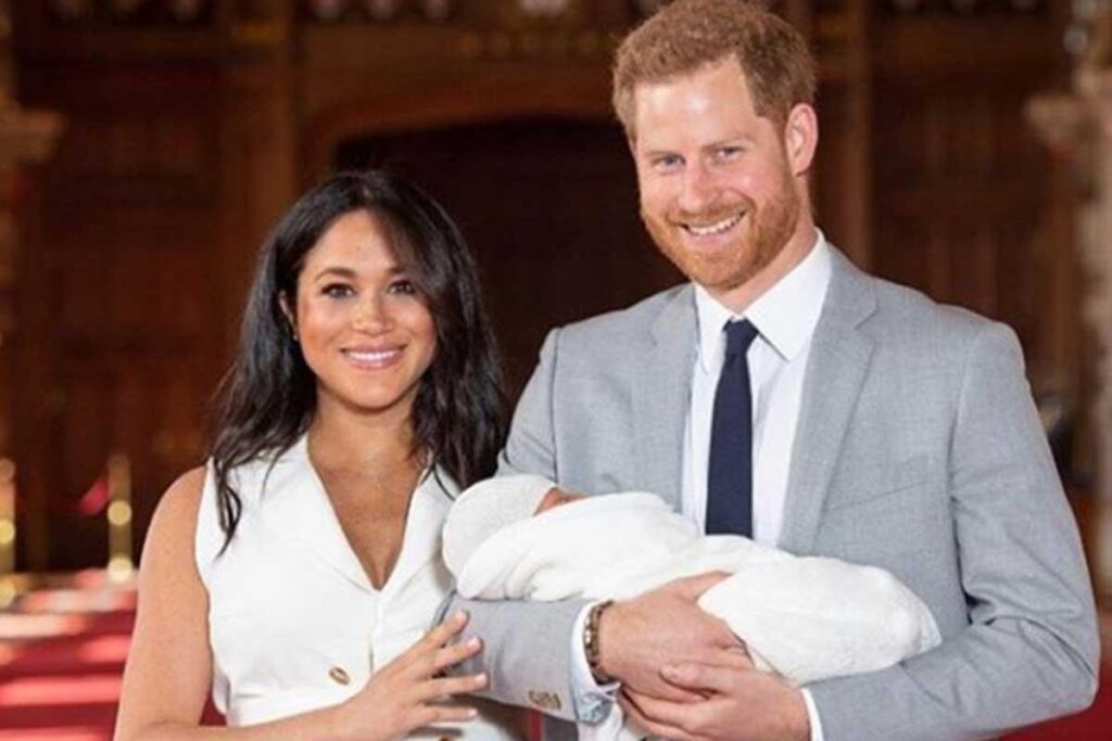 Meghan Markle usou um vestido que revela muita coisa