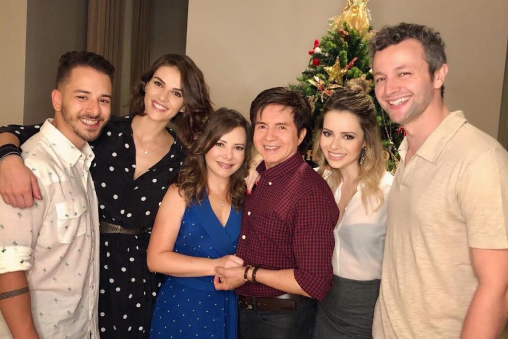 Sandy e Junior no programa Altas Horas