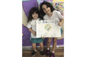 Ivelise é mãe de Marina e Lorena