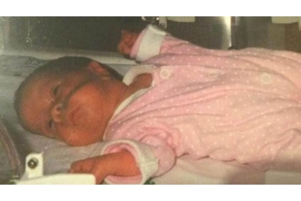 Linda e sua filha, Clair