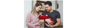 Wesley Safadão e Thyane são os pais de Dom, que já começou a engatinhar