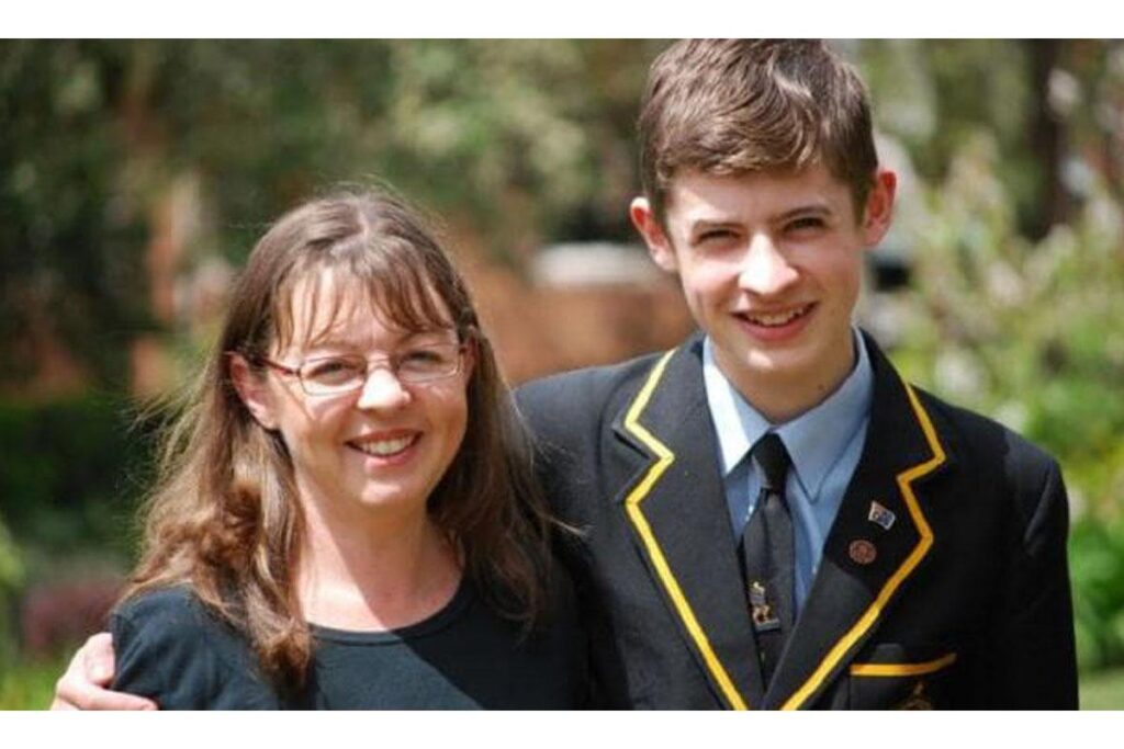 Clare diz que se sentiu muito bem com isso