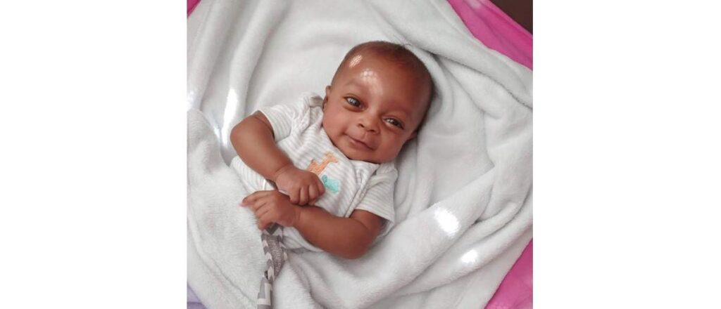 Os médicos deixaram Morgan cair logo após o nascimento