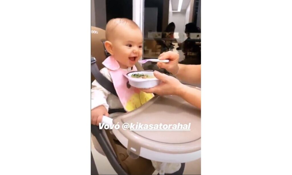 Zoe, filha de Sabrina Sato