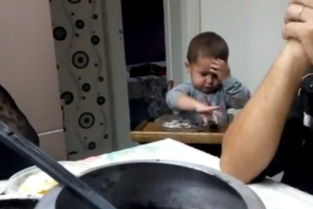 Família viralizou nas redes sociais e a prática é herança de família.