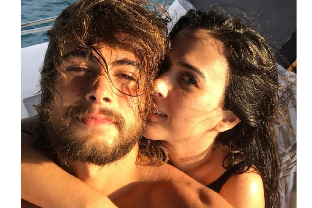 O casal terá a primeira filha