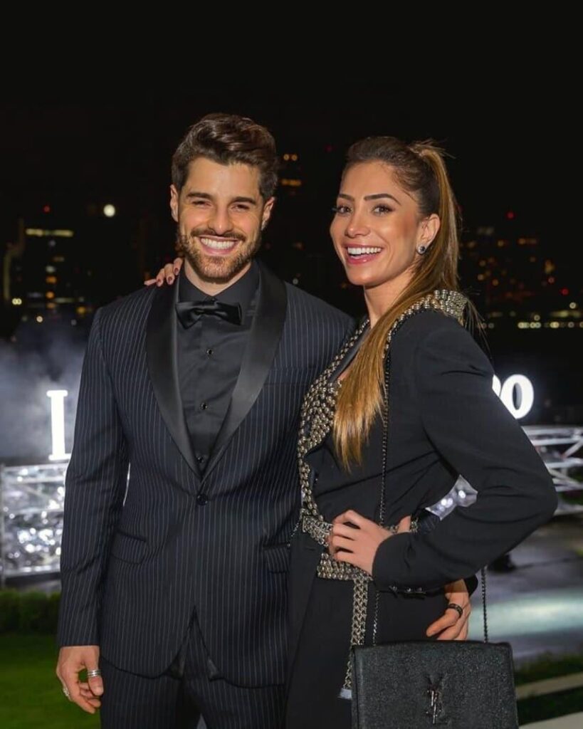 Romana e Alok casaram recentemente