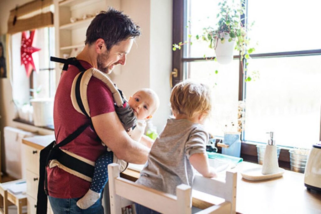 MPT propõe que pais tenham 60 dias de licença