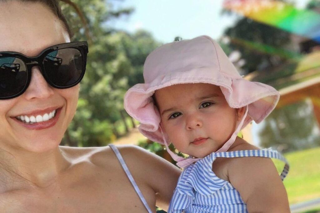 Ensaio fotográfico que Heather fez para normalizar o aleitamento