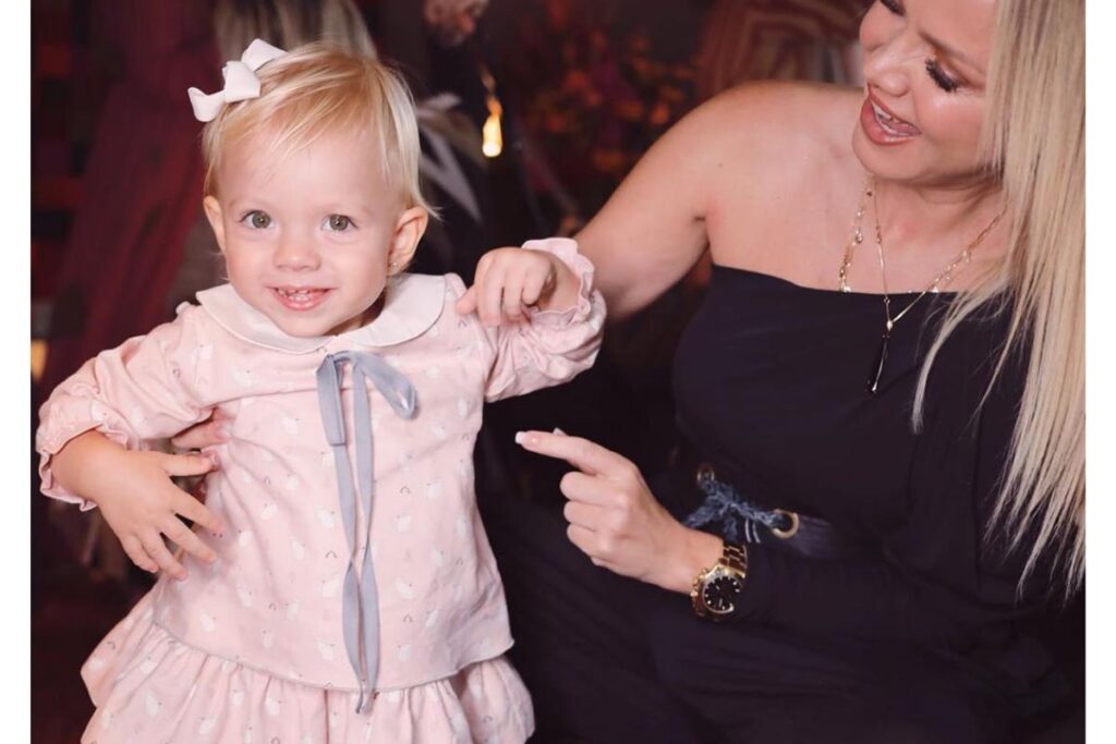 Eliana e os dois filhos