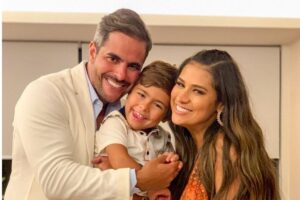 O empresário Kaka Diniz e Simone estão casados desde 2013 e são pais de Henry