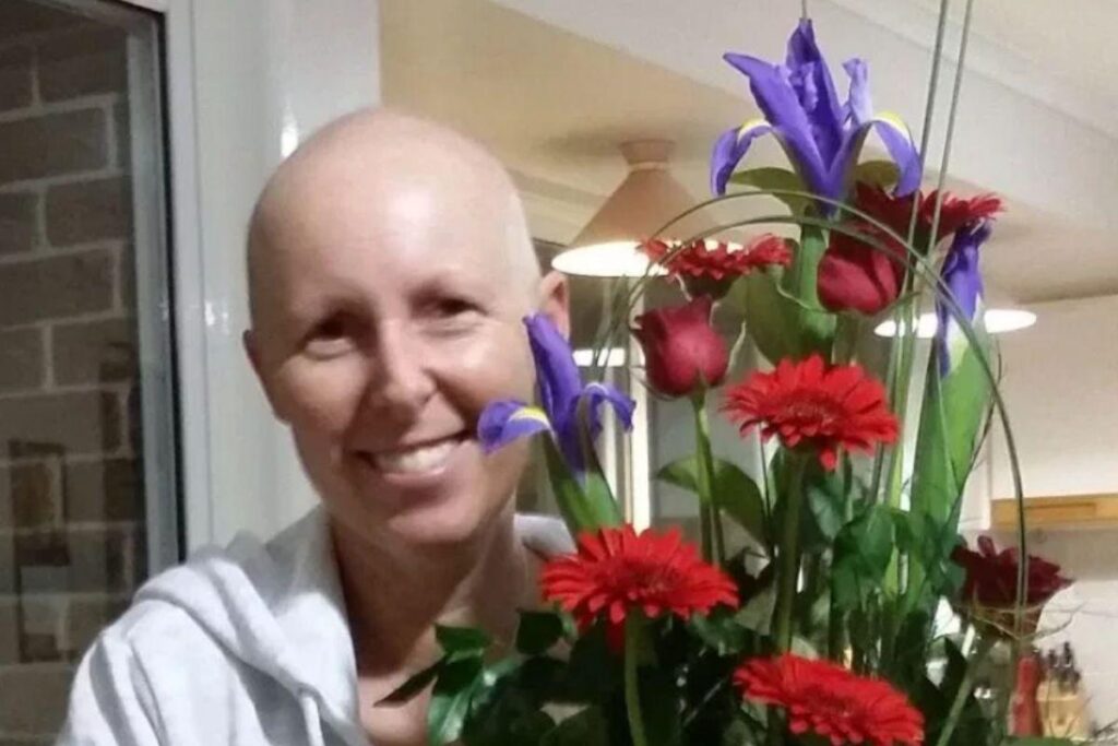 Linda não apresenta nenhum sinal de que o câncer pode voltar e está muito feliz com os filhos