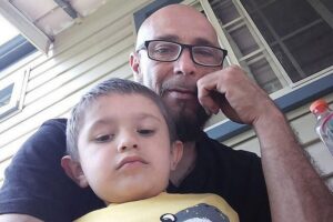 Joseph contou que apenas dois dos 5 filhos puderam retornar às aulas