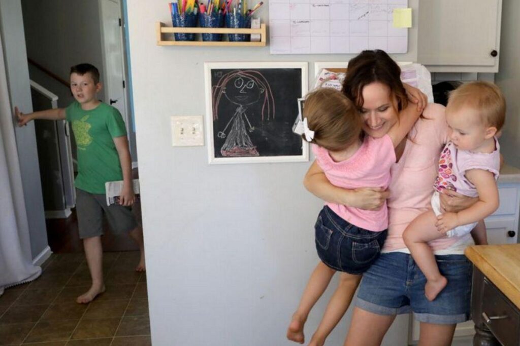 Angela ficou cerca de 12h longe de sua filha após parto