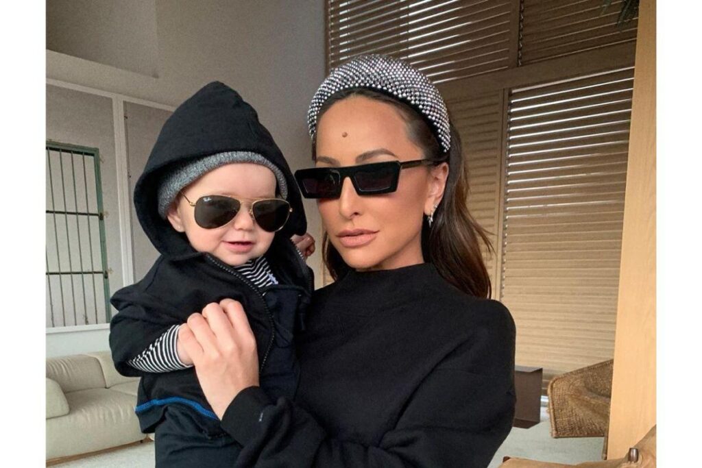 Sabrina e Zoe são superligadas