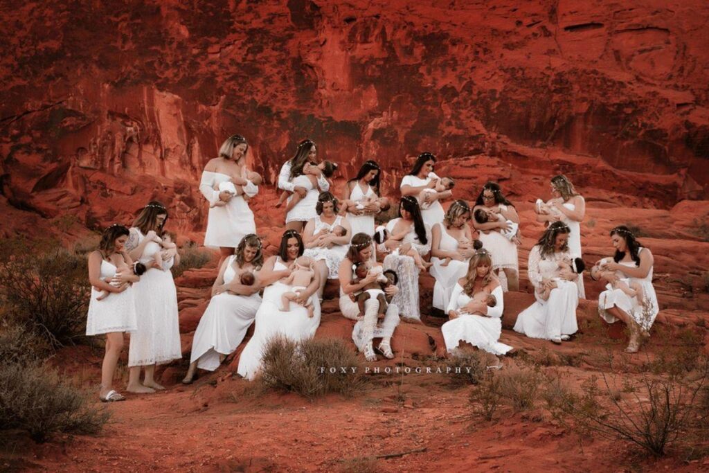 Abbie Fox fez uma série linda de fotos com mães amamentando de diferentes formas