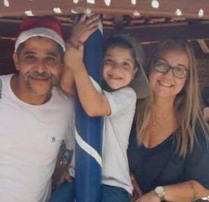 Regina e Carlos junto com o filho Eduardo Lopes Freitas –