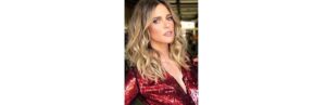 Fernanda Lima é flagrada com seus pets