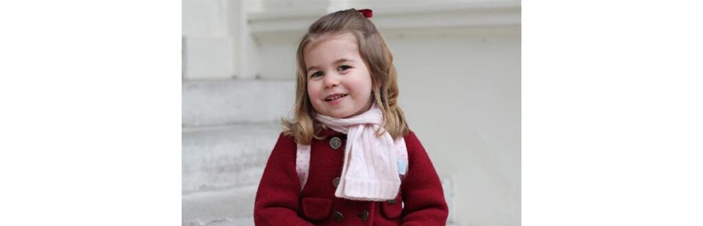 Charlotte fez 4 anos de idade